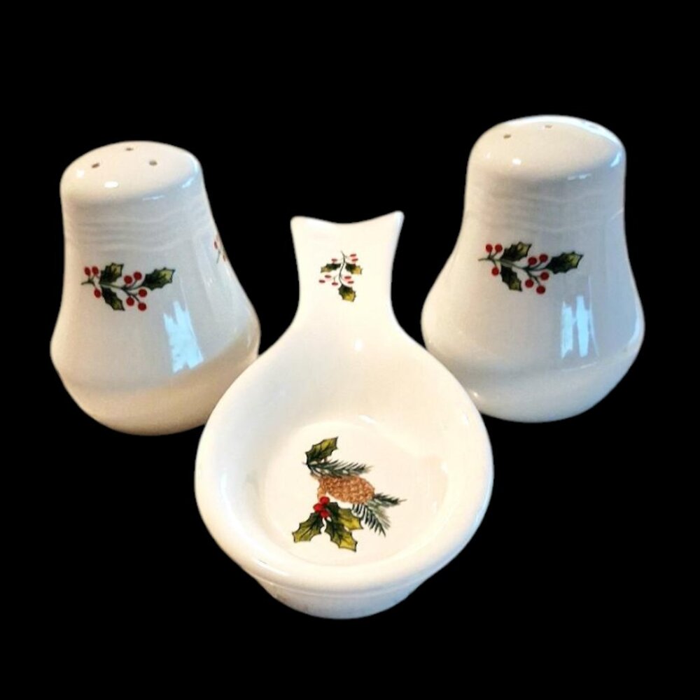 Holiday Holly & Berry Gibson Winter Birds Spoon Rest & Salt & Pepper Shakers